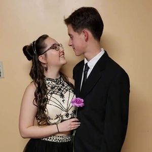 Meet your Posher, Aurora